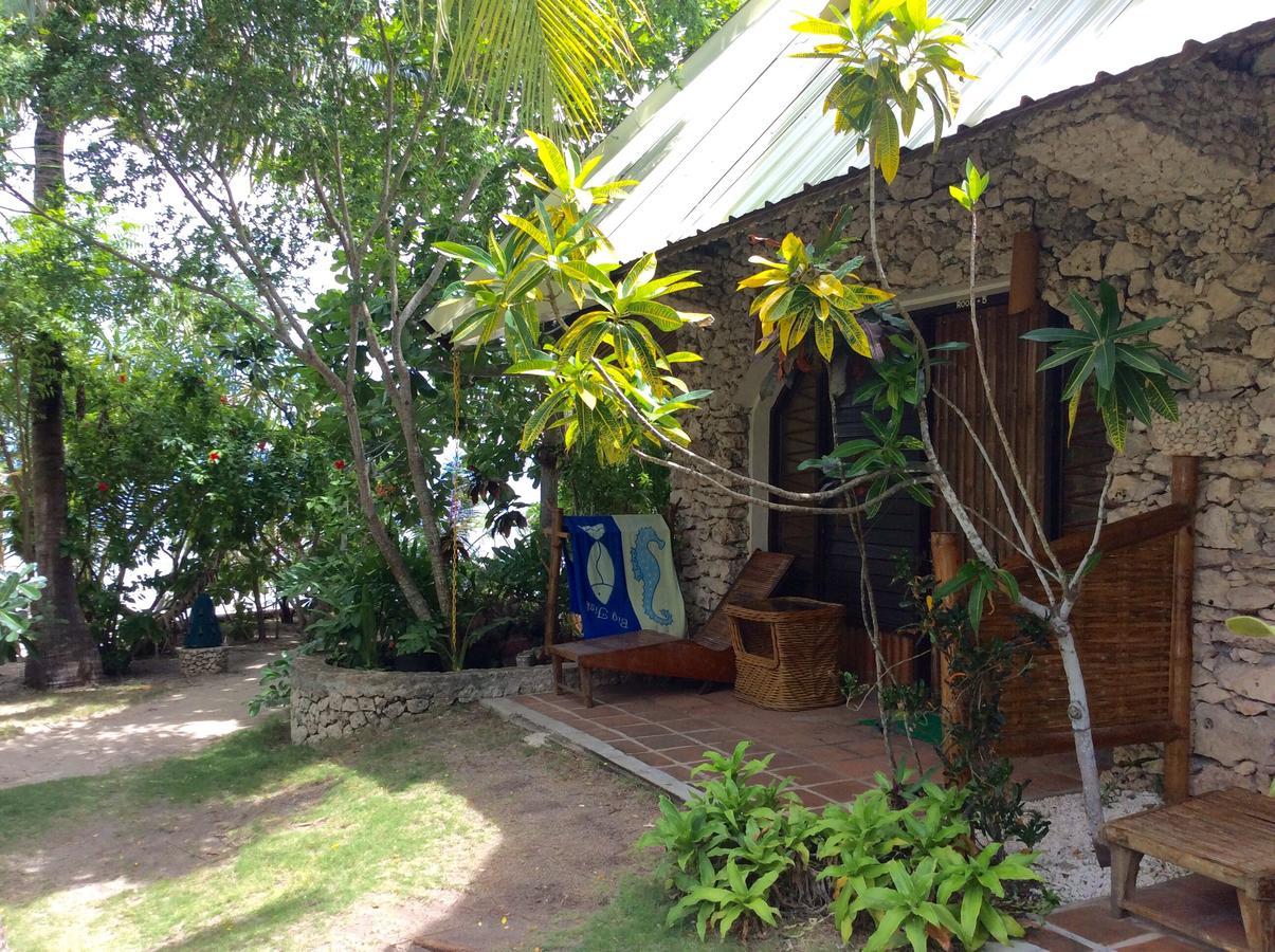 מואלבואל Ravenala Beach Bungalows מראה חיצוני תמונה