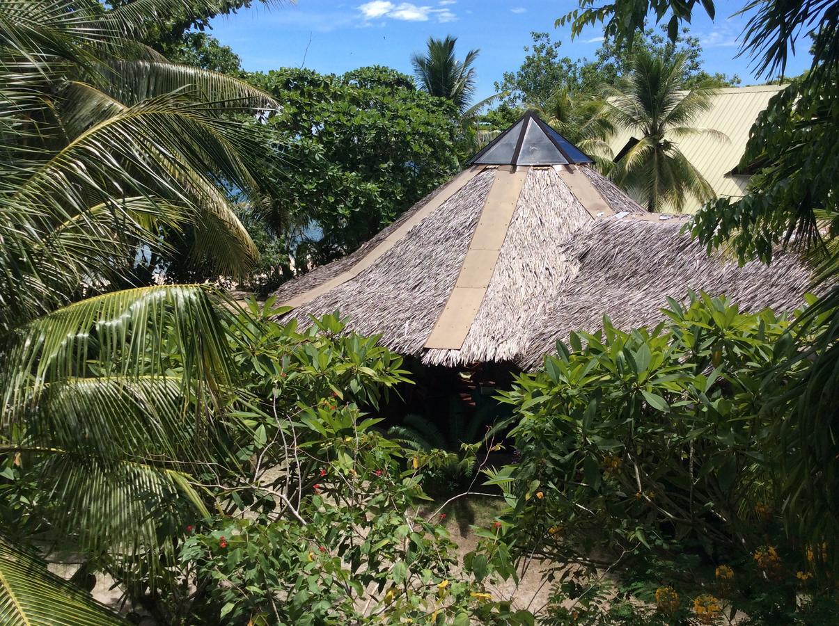 מואלבואל Ravenala Beach Bungalows מראה חיצוני תמונה